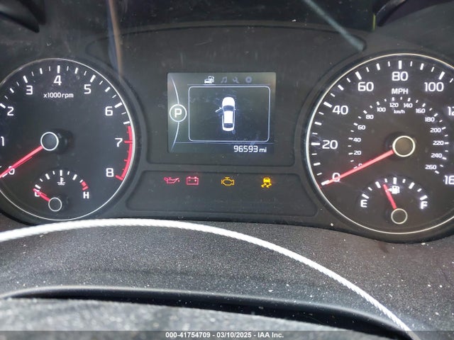 5XXGT4L32JG228231 KIA Optima Lx