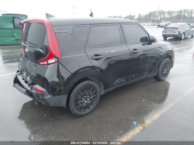 KNDJ23AU7L7004138 KIA SOUL LX