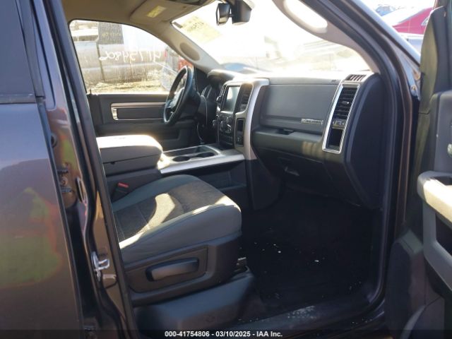 3C6RR7LT1HG794064 RAM 1500 Big Horn  4x4 5'7 Box