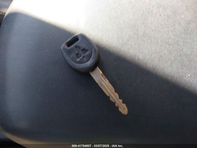 2005 MITSUBISHI ENDEAVOR 4A4MM41S85E013403 Photo 10