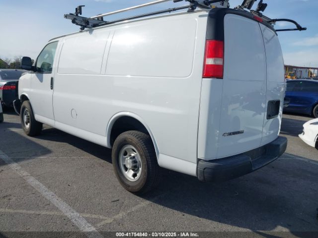 1GCWGAFG4H1221171 Chevrolet Express 2500 Work Van