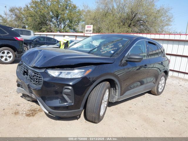 1FMCU0GN8PUA76406 Ford Escape Active