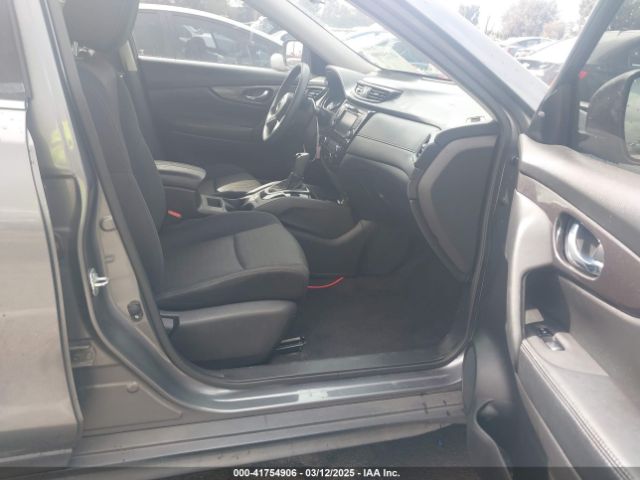 JN8AT2MT9JW459218 Nissan ROGUE S