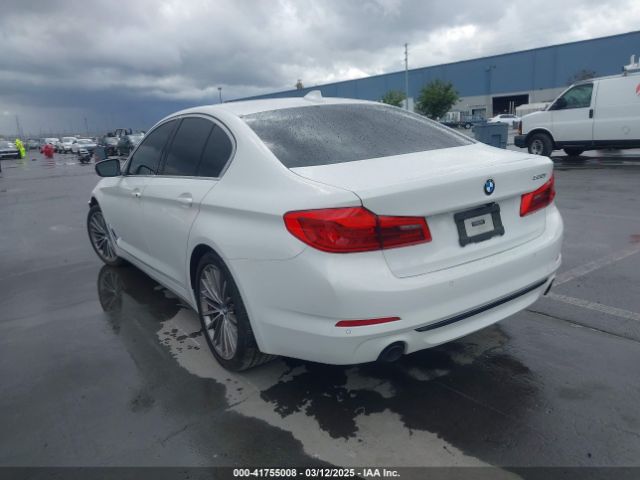 WBAJR3C08LWW69297 BMW 530I