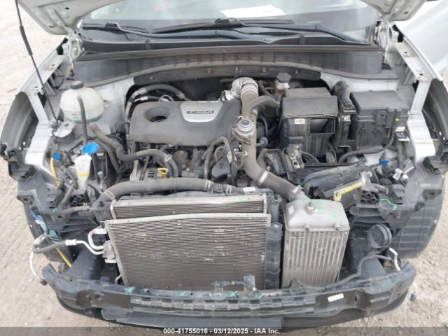 KM8J33A28HU436852 Hyundai Tucson Sport