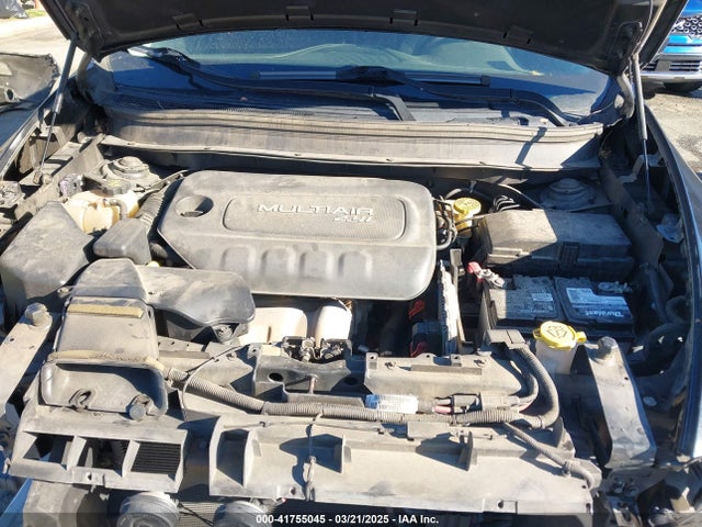 1C4PJMAB8FW577741 Jeep Cherokee Sport