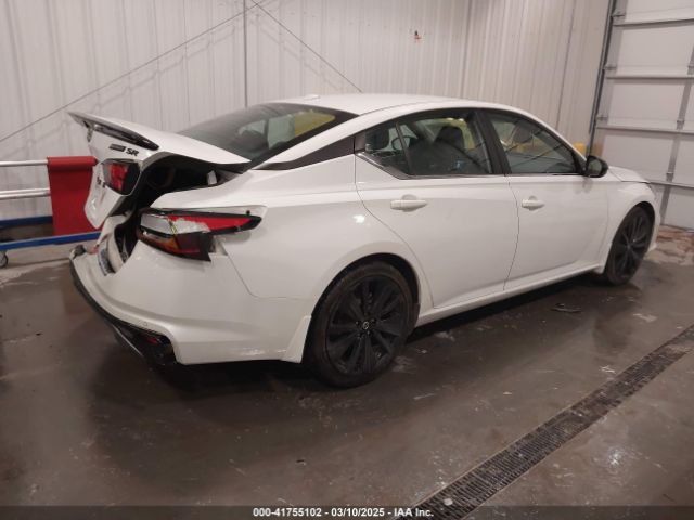 1N4BL4CV8NN344643 Nissan Altima Sr Fwd
