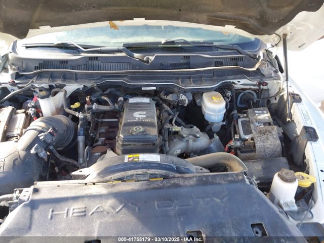 3C6UR5FL7JG296371 RAM 2500 Laramie  4x4 6'4 Box