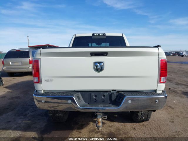 3C6UR5FL7JG296371 RAM 2500 Laramie  4x4 6'4 Box