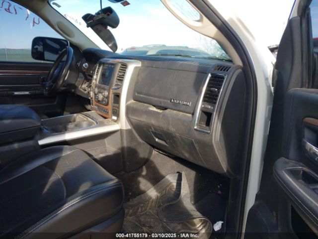 3C6UR5FL7JG296371 RAM 2500 Laramie  4x4 6'4 Box