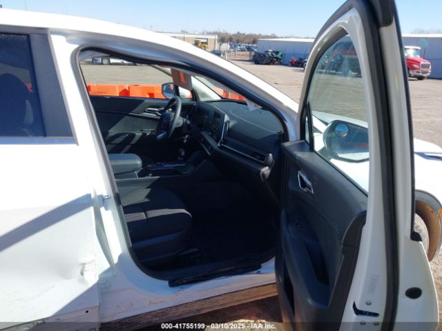 KNDPU3AF6P7048501 KIA Sportage Lx