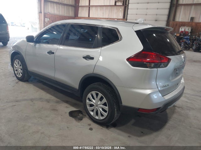 Nissan ROGUE S 2017 KNMAT2MV2HP534326 Image 3