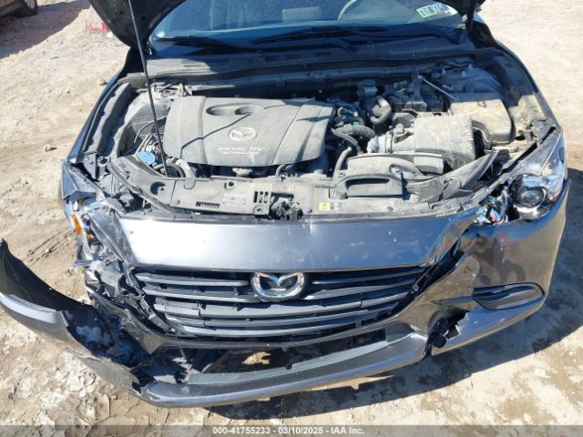 3MZBN1V36JM166098 Mazda Mazda3 Touring