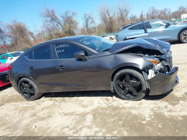 3MZBN1V36JM166098 Mazda Mazda3 Touring