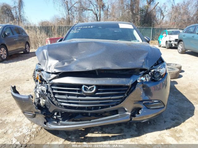 3MZBN1V36JM166098 Mazda Mazda3 Touring