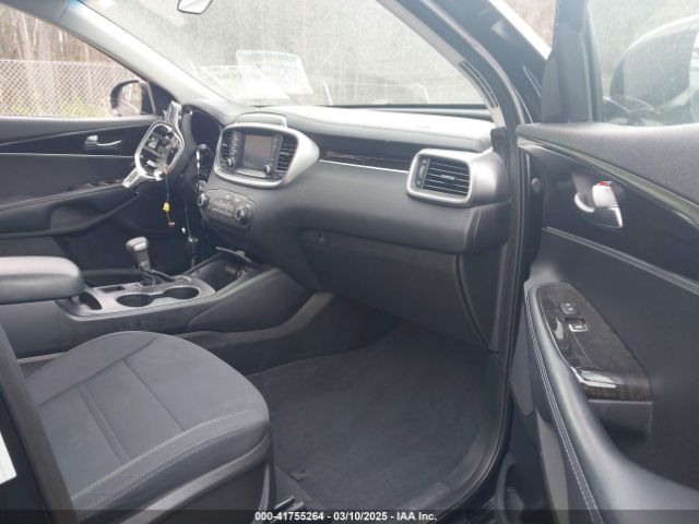 5XYPGDA32KG501382 KIA Sorento 2.4l Lx
