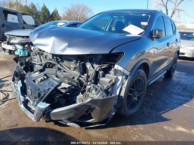 Nissan ROGUE S 2018 5N1AT2MT0JC769041 Image 2