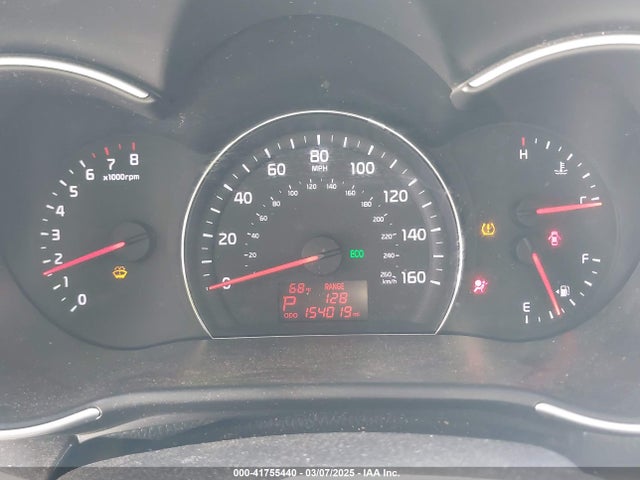 5XYKT3A65EG434405 KIA SORENTO LX