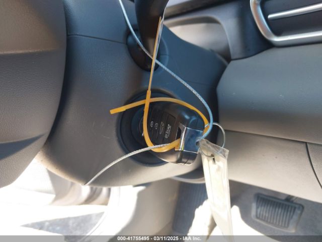 KMHLL4AG3PU540268 Hyundai ELANTRA SE