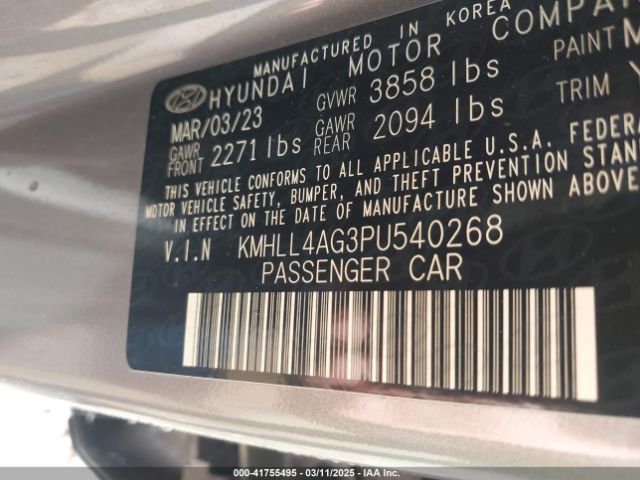 KMHLL4AG3PU540268 Hyundai ELANTRA SE