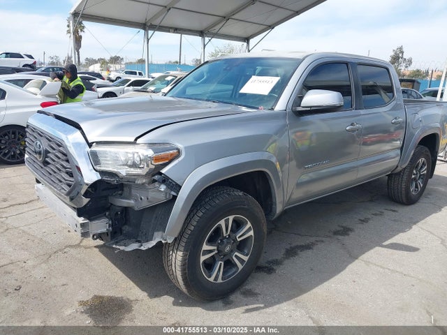 3TMBZ5DN1NM036267 Toyota Tacoma Sr5 V6