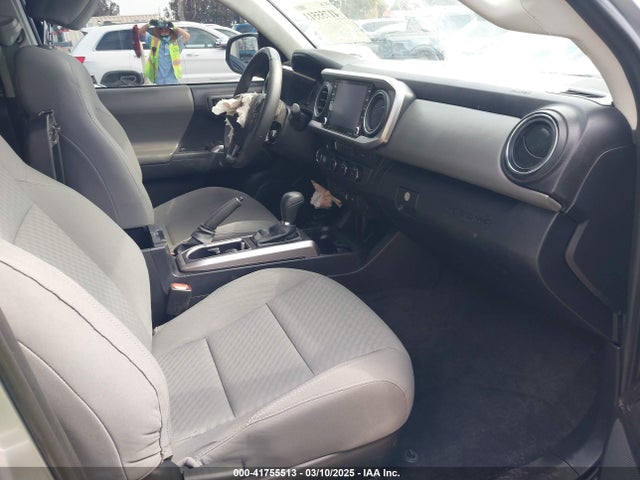 3TMBZ5DN1NM036267 Toyota Tacoma Sr5 V6