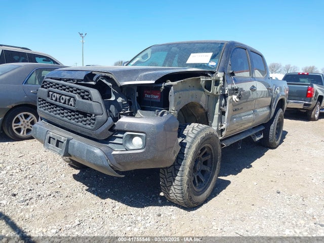 5TFCZ5AN0HX073818 Toyota Tacoma Sr5 V6