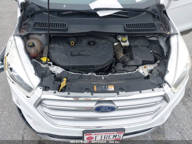 1FMCU9G91HUE78938 Ford ESCAPE SE