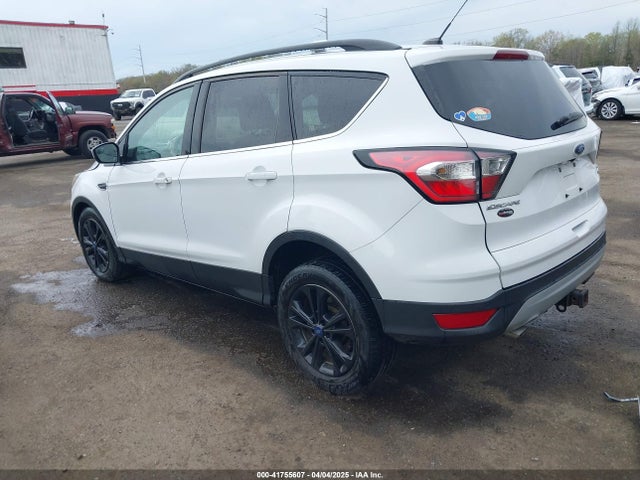 1FMCU9G91HUE78938 Ford ESCAPE SE