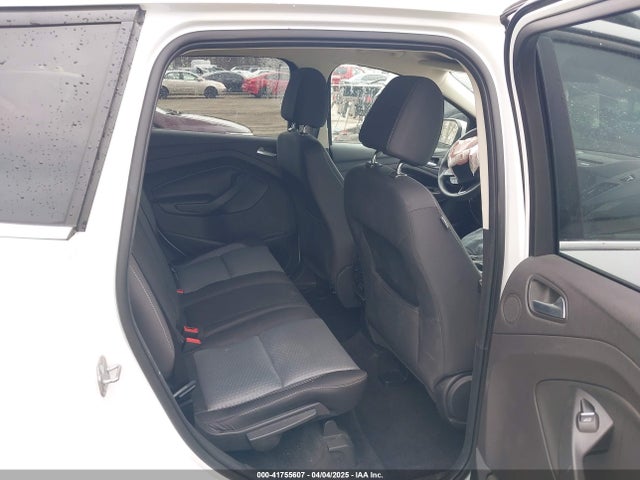 1FMCU9G91HUE78938 Ford ESCAPE SE