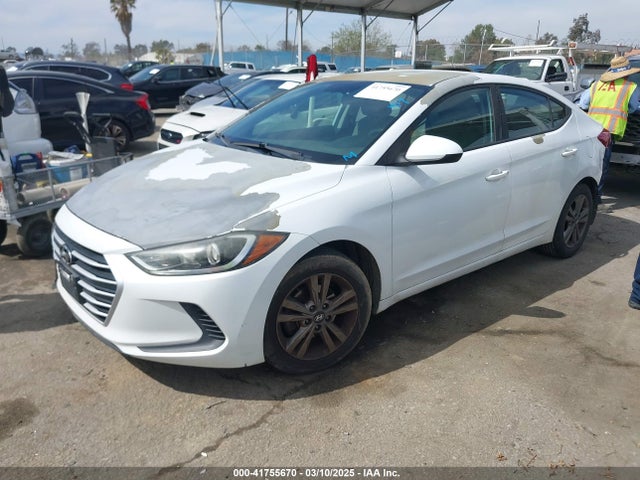 5NPD84LF2HH154340 Hyundai Elantra