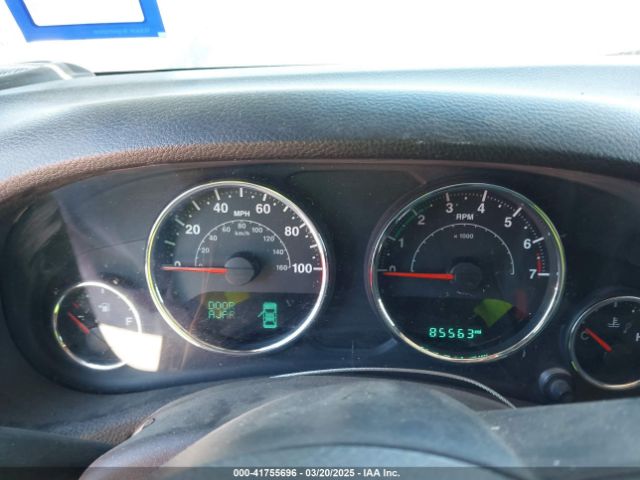 1C4BJWDG8HL512762 Jeep Wrangler Unlimited Sport