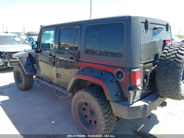 1C4BJWDG8HL512762 Jeep Wrangler Unlimited Sport