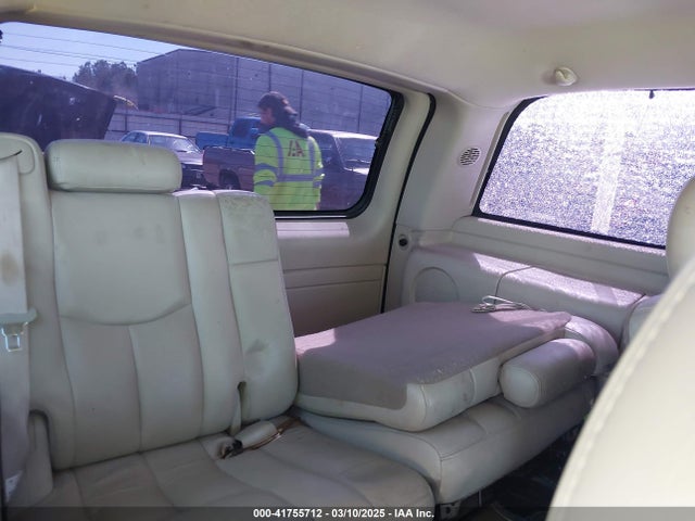 41755712 :رقم المزاد ، 1GYEK63NX6R109252 vin ، 2006 Cadillac Escalade Standard مزاد بيع