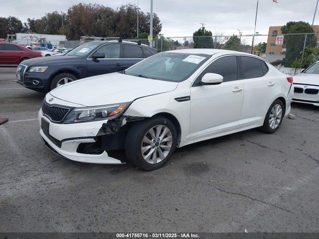 KIA Optima Lx 2015 KNAGM4A73F5664873 Image 2