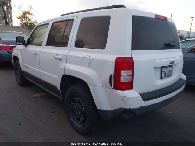 1C4NJPBB0GD677417 Jeep Patriot Sport