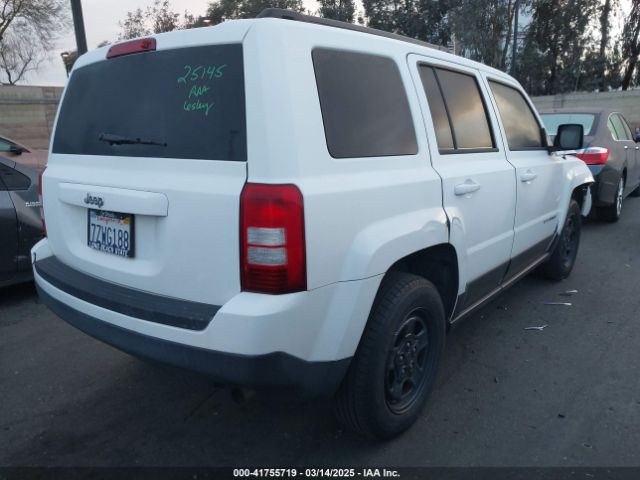 1C4NJPBB0GD677417 Jeep Patriot Sport
