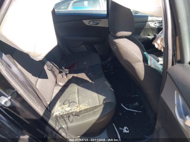 3KPF24AD0PE569770 KIA Forte Lxs
