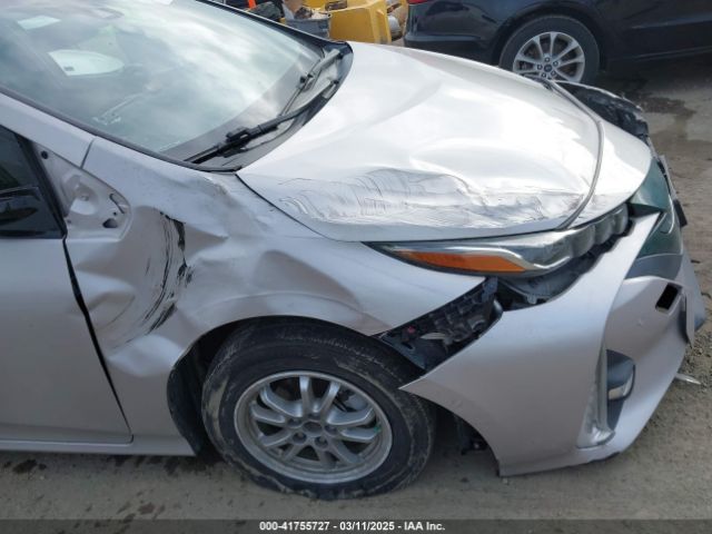 JTDKARFP9H3040909 Toyota Prius Prime Advanced