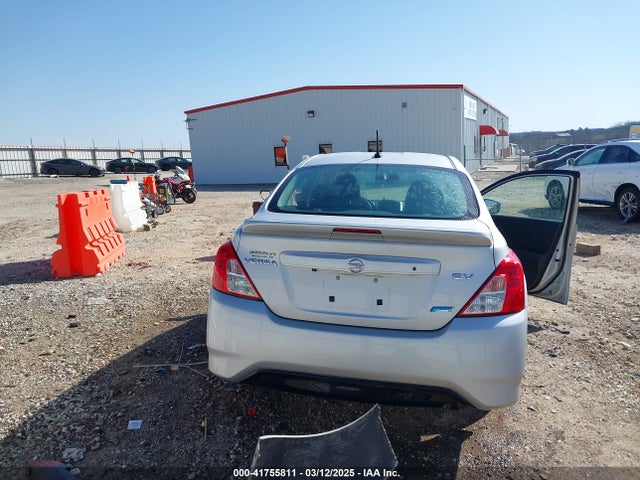 Nissan Versa 1.6 Sv 2015 3N1CN7AP2FL915742 Image 17