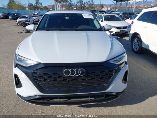 WA14AAGE7RB020683 Audi Q8 E-tron Premium Quattro
