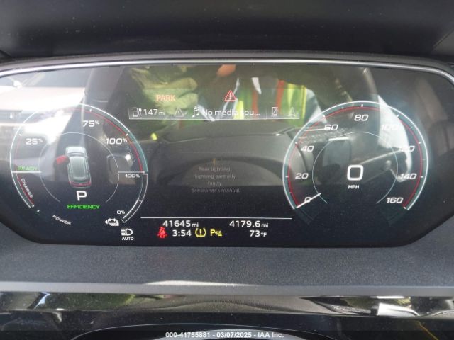 WA14AAGE7RB020683 Audi Q8 E-tron Premium Quattro