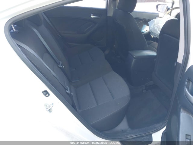 3KPFK4A79HE131728 KIA FORTE LX