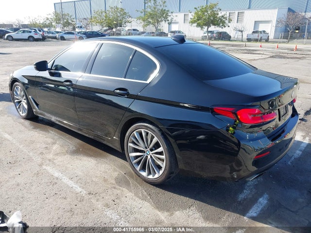 WBA53BH05MWX01307 BMW 530I