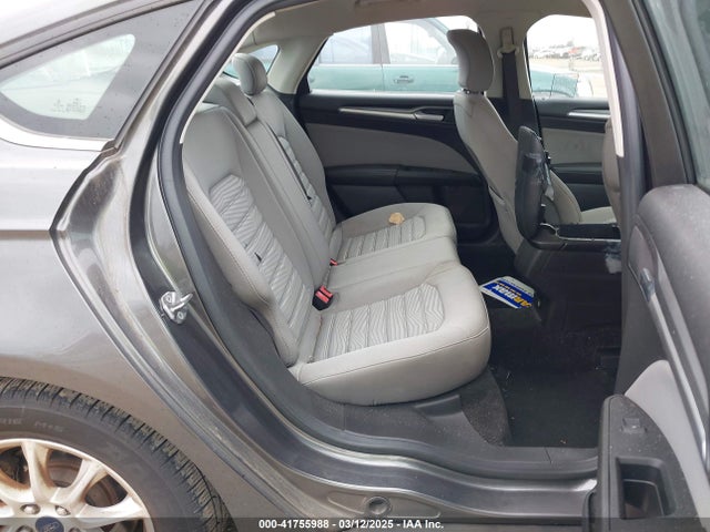 Ford FUSION S 2016 3FA6P0G72GR233242 Image 8