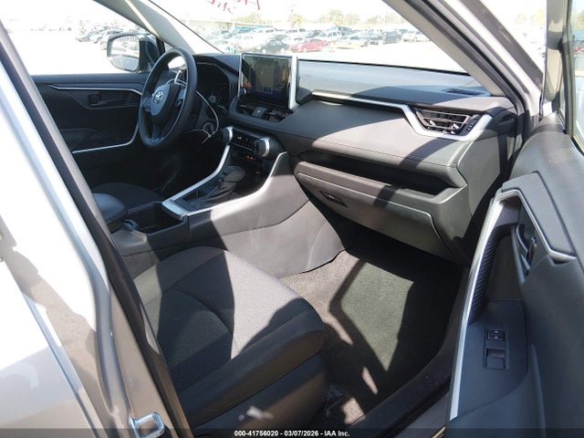 Toyota RAV4 LE 2023 2T3H1RFV0PW286901 Image 5