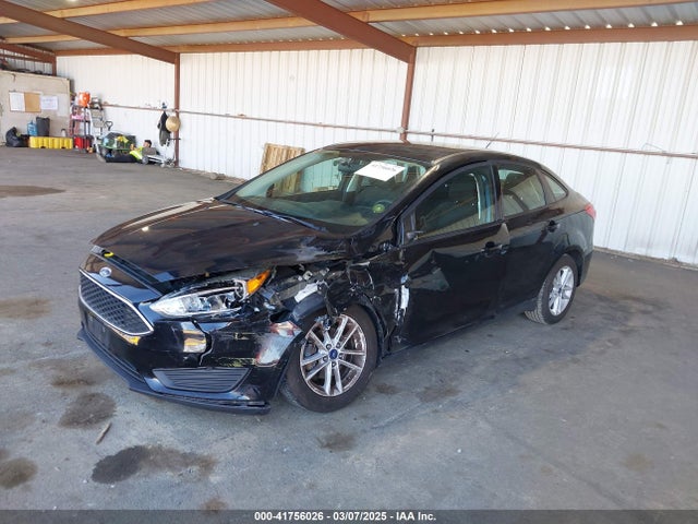 Ford FOCUS SE 2017 1FADP3F26HL219875 Image 2