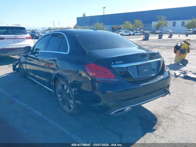 2021 MERCEDES-BENZ C 300 W1KWF8DB1MR645573 Photo 2