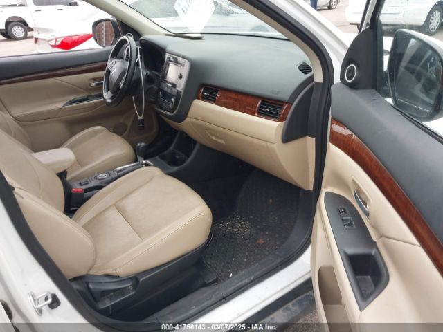 2014 MITSUBISHI OUTLANDER JA4AZ3A35EZ003039 Photo 4