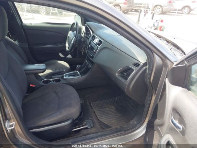 2012 CHRYSLER 200 1C3CCBBG6CN297040 Photo 4